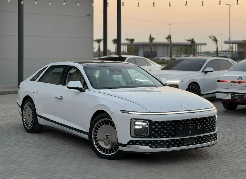 Hyundai Grandeur EXCLUSIVE 2023