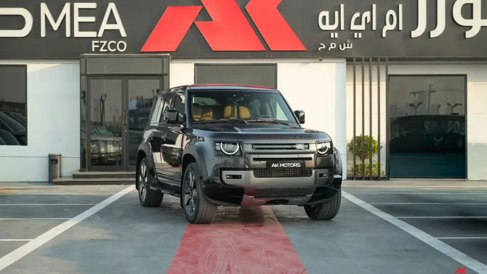 Land Rover Defender 110 ULTIMATE EDITION P525 2026