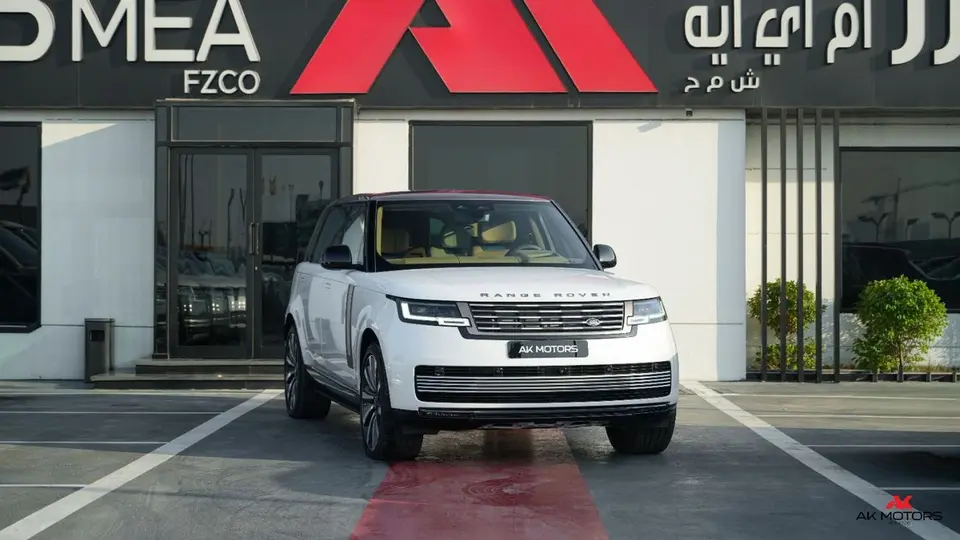 Land Rover Range Rover SV LWB P615 2026