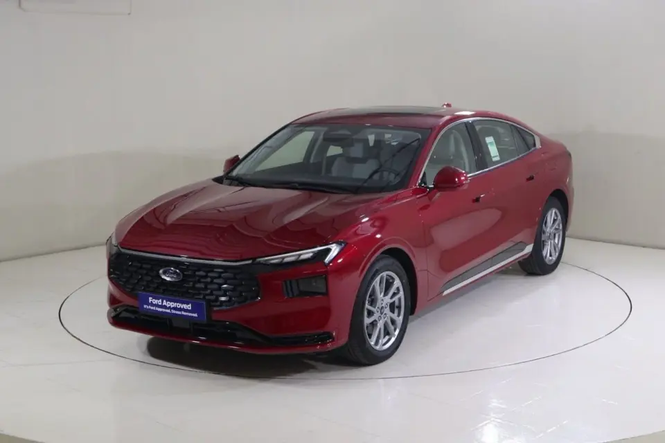 Ford Taurus TREND 2024