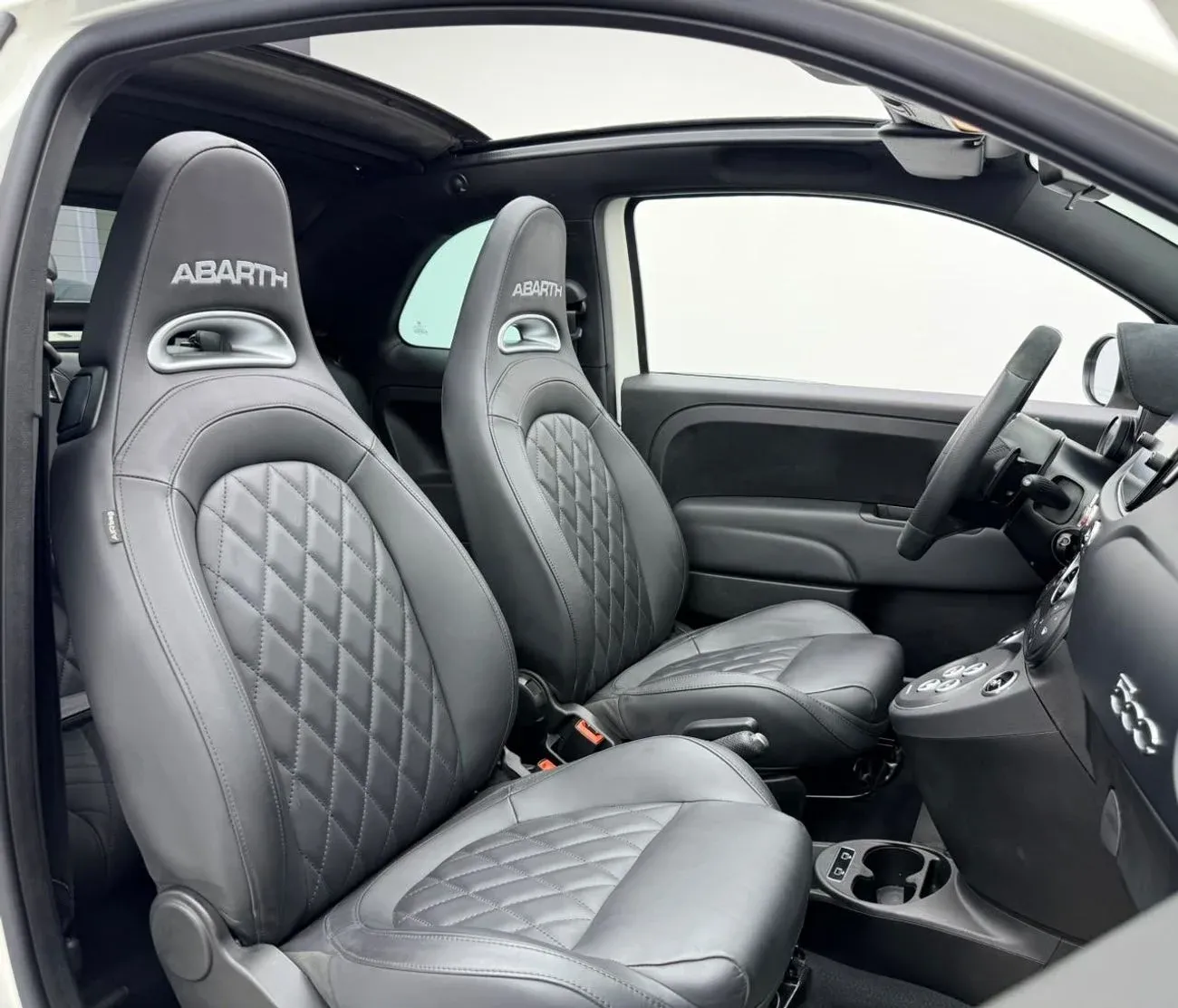 Abarth 695 TURISMO 2024 — фото 14