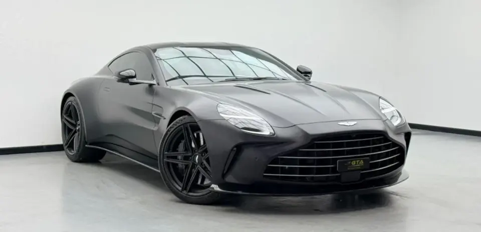 Aston Martin Vantage STANDARD 2025