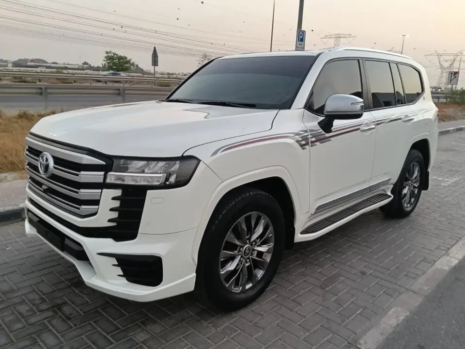 Toyota Land Cruiser VXR 2022