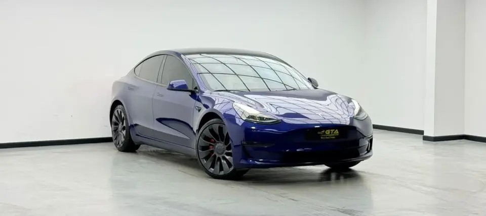 Tesla Model 3 PERFORMANCE 2023