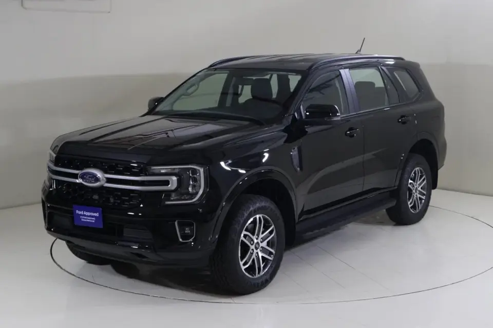 Ford Everest XLS 2025