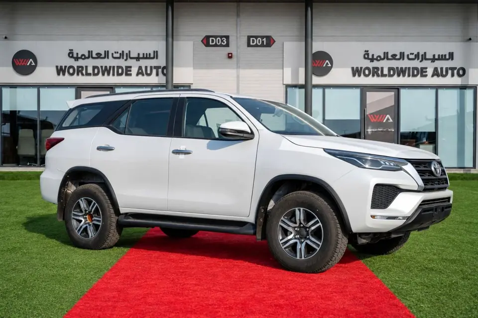 Toyota Fortuner GX2 2025
