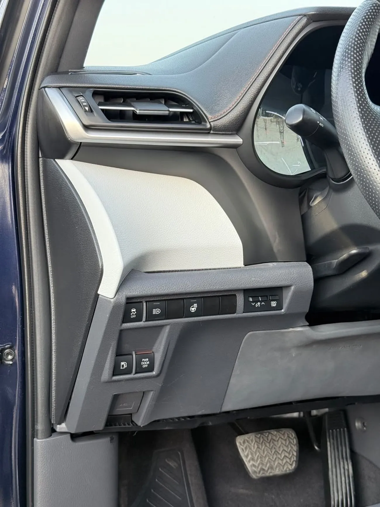 Toyota Sienna XLE 2023 — фото 21