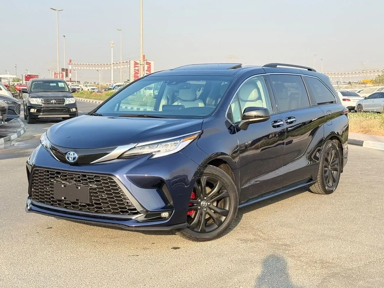 Toyota Sienna XLE 2023 — фото 13