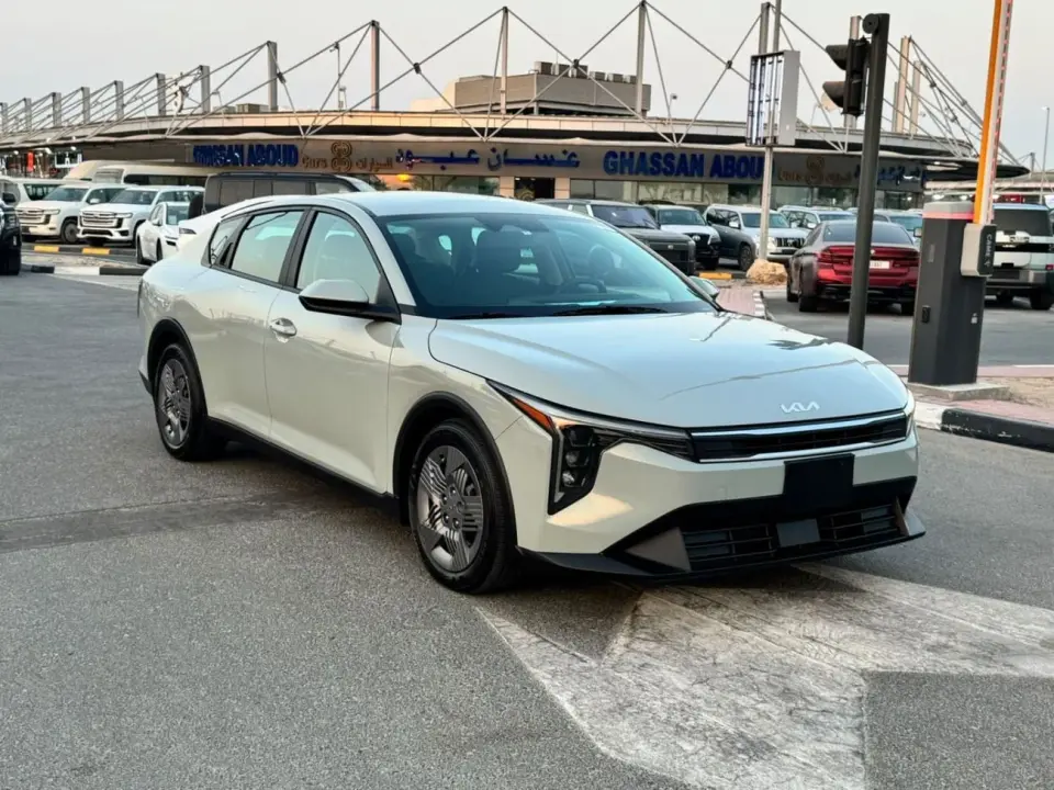 Kia K4 LX STANDARD 2025