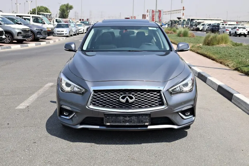 Infiniti Q50 LUXE 2023