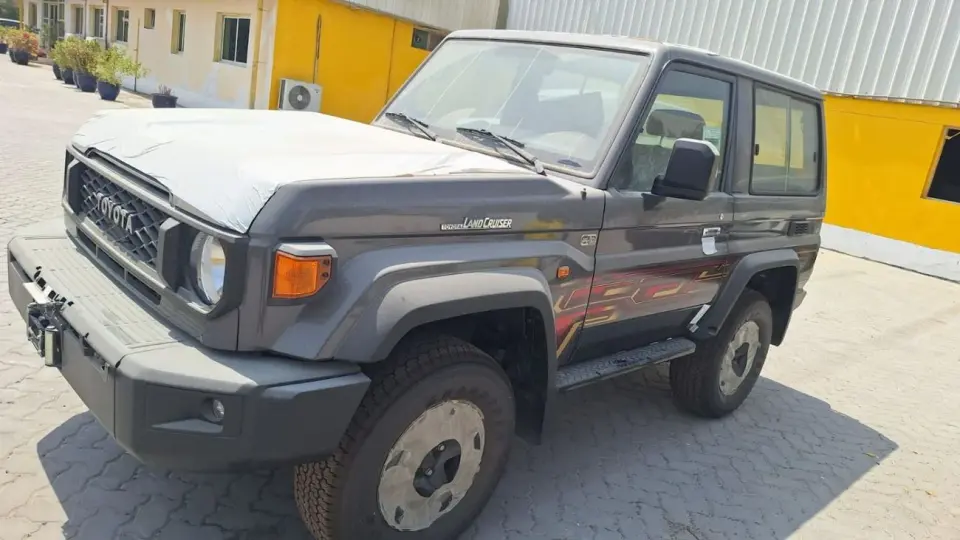 Toyota Land Cruiser 70 LC 78 HARDTOP 4.0L MT 2026