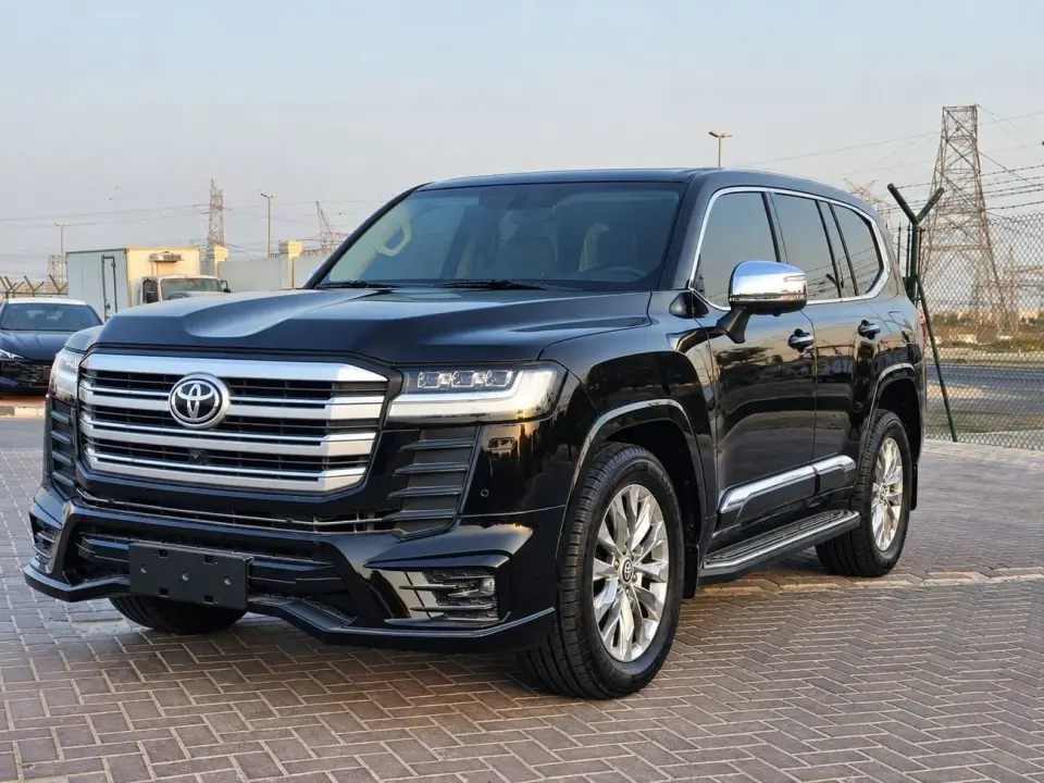 Toyota Land Cruiser GXR 2022