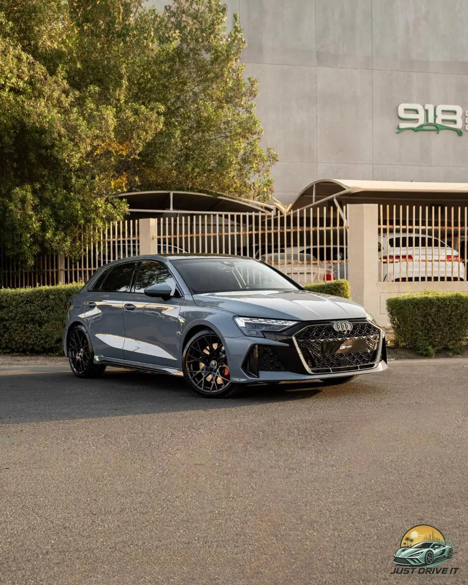 Audi RS3 TFSI SPORTBACK 2025