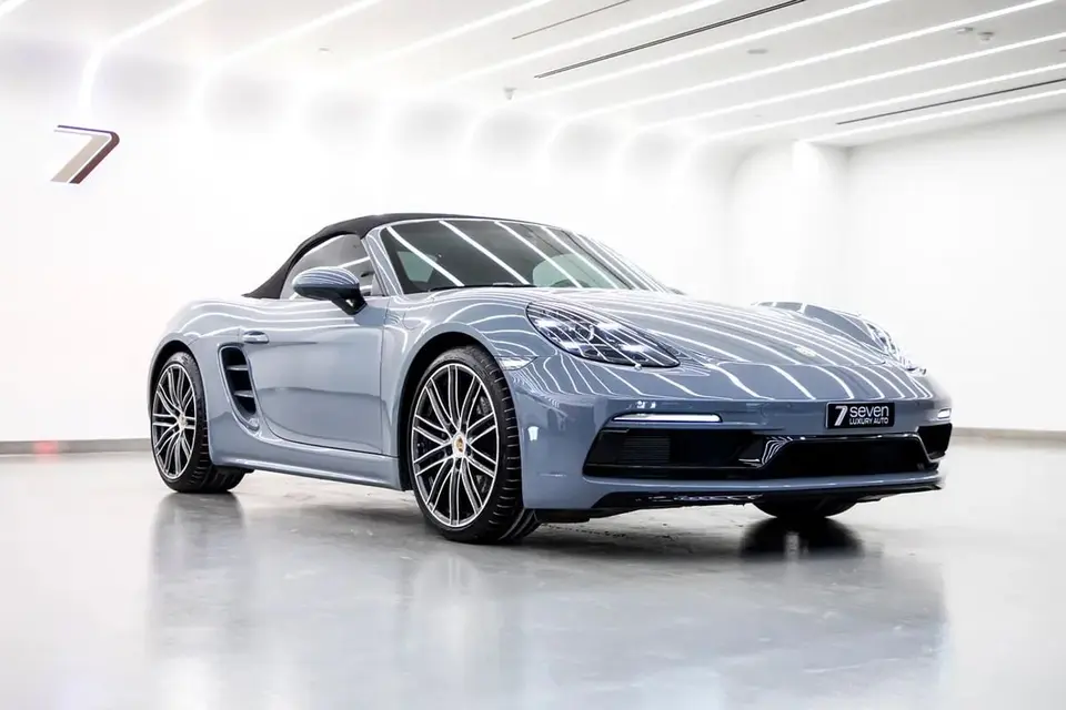 Porsche 718 Boxster STANDARD 2024