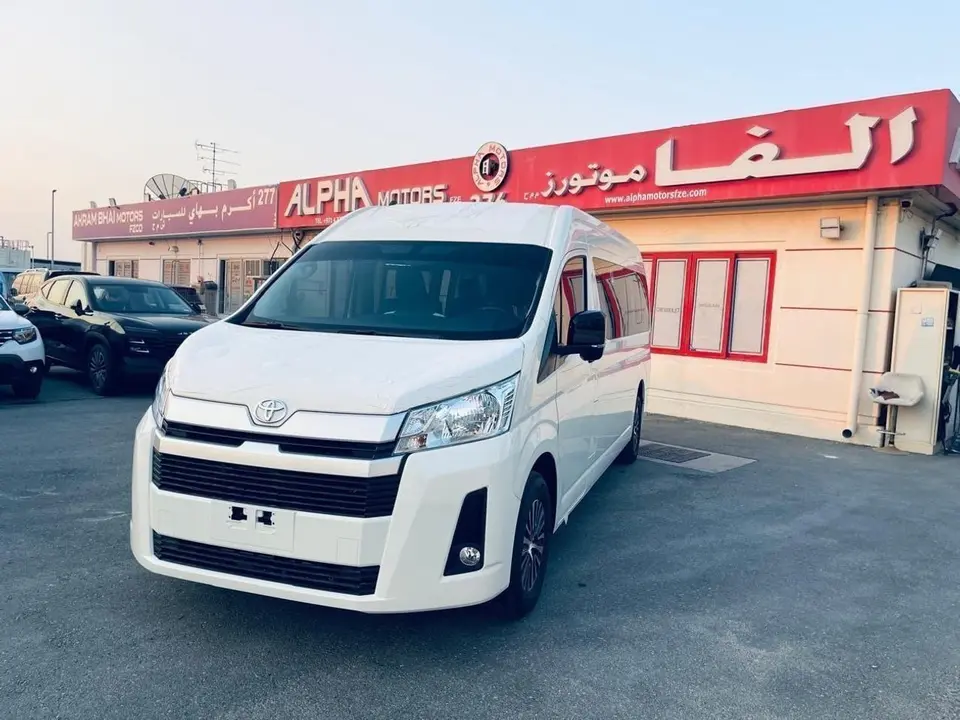 Toyota Hiace DX 2026