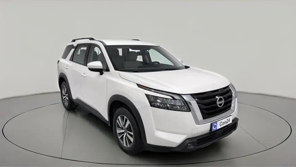 Nissan Pathfinder S 2023