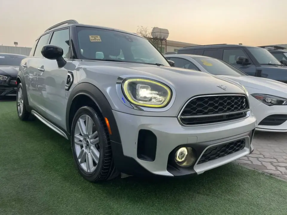 Mini Cooper Countryman STANDARD 2021