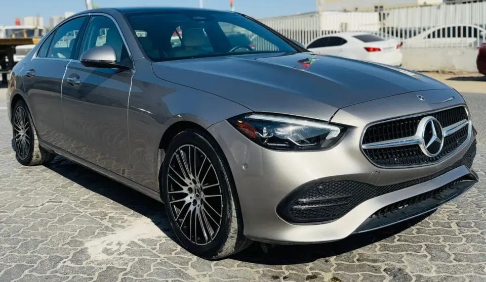 Mercedes-Benz C300 STANDARD 2022