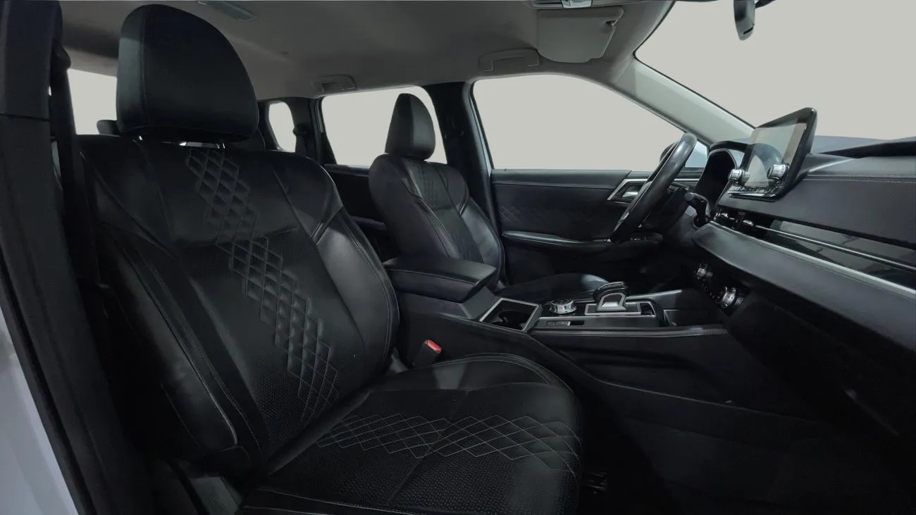 Mitsubishi Outlander GLX MIDLINE 2025 — фото 10