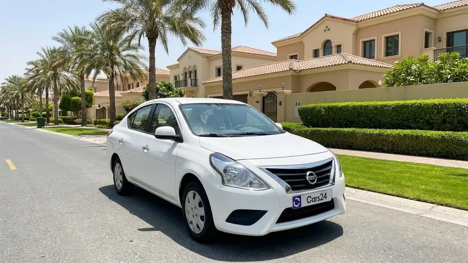 Nissan Sunny SV 2022
