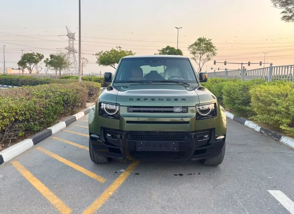 Land Rover Defender 110 X-DYNAMIC HSE P400 2026