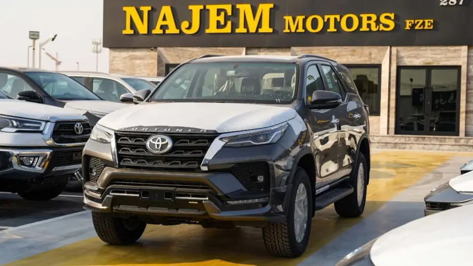 Toyota Fortuner SR5 2026
