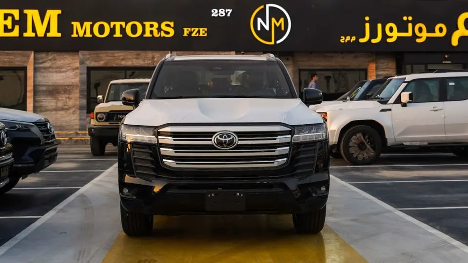 Toyota Land Cruiser GXR 2026