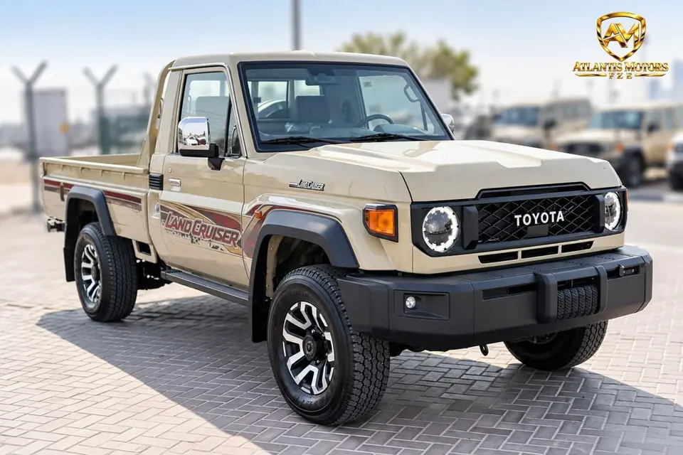 Toyota Land Cruiser 70 LC79 LX 2026