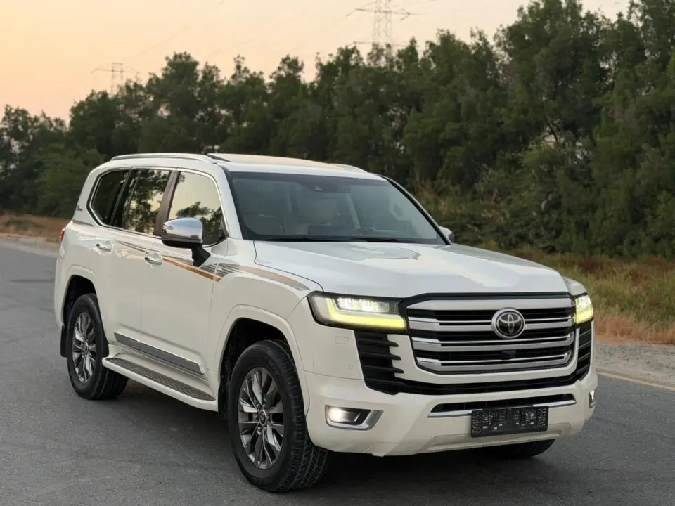 Toyota Land Cruiser VX 2022