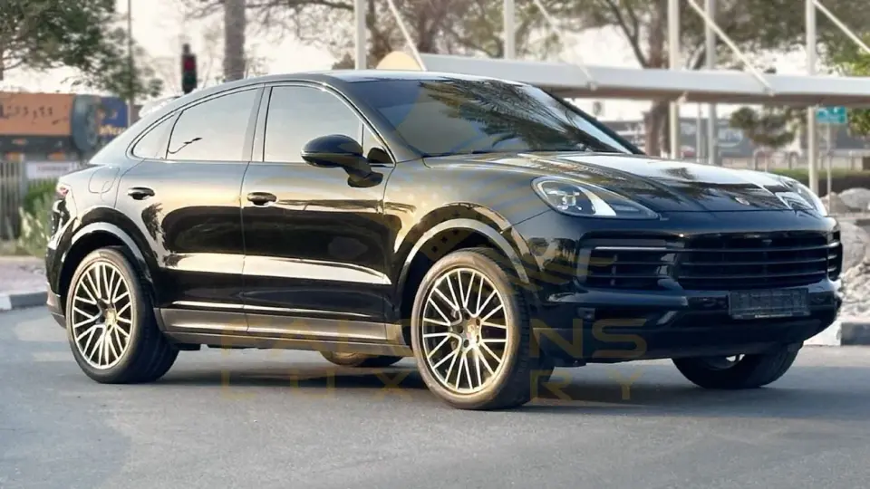 Porsche Cayenne STANDARD 2023