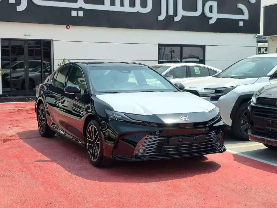 Toyota Camry GLE 2026