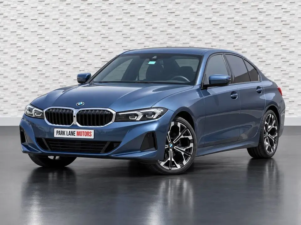 BMW 330i LUXURY M SPORT 2025