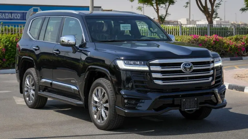 Toyota Land Cruiser VXR 2026