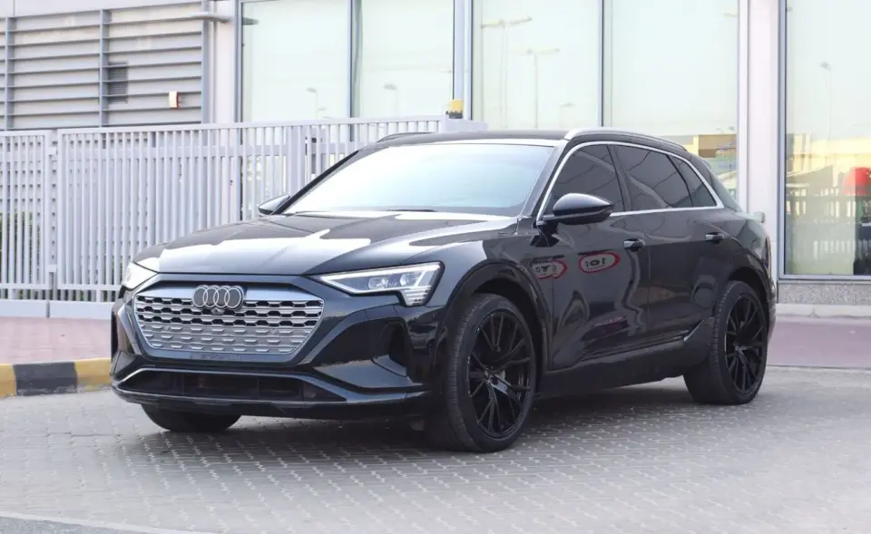 Audi Q8 e-tron 50 S-LINE 2024