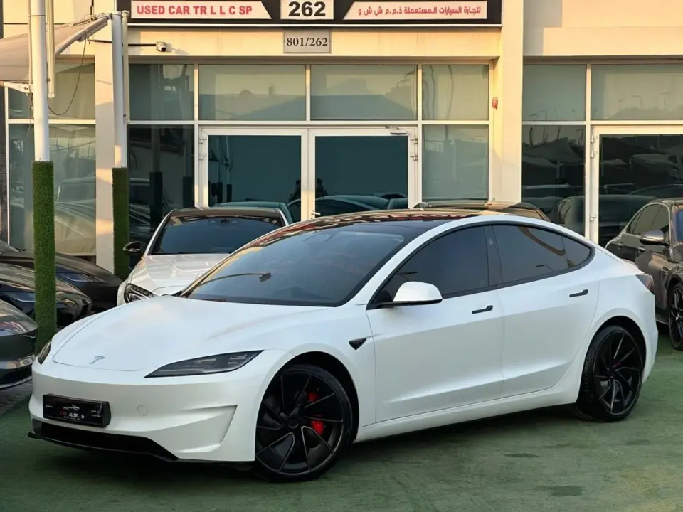 Tesla Model 3 PERFORMANCE 2024