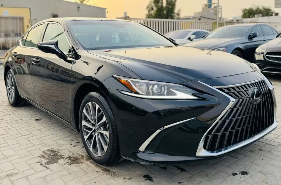 Lexus ES350 EXCLUSIVE 2022
