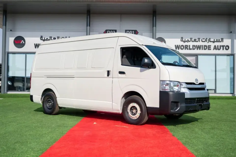 Toyota Hiace PETROL 2.7 HIGHROOF CARGO MANUAL TRANSMISSION 2025