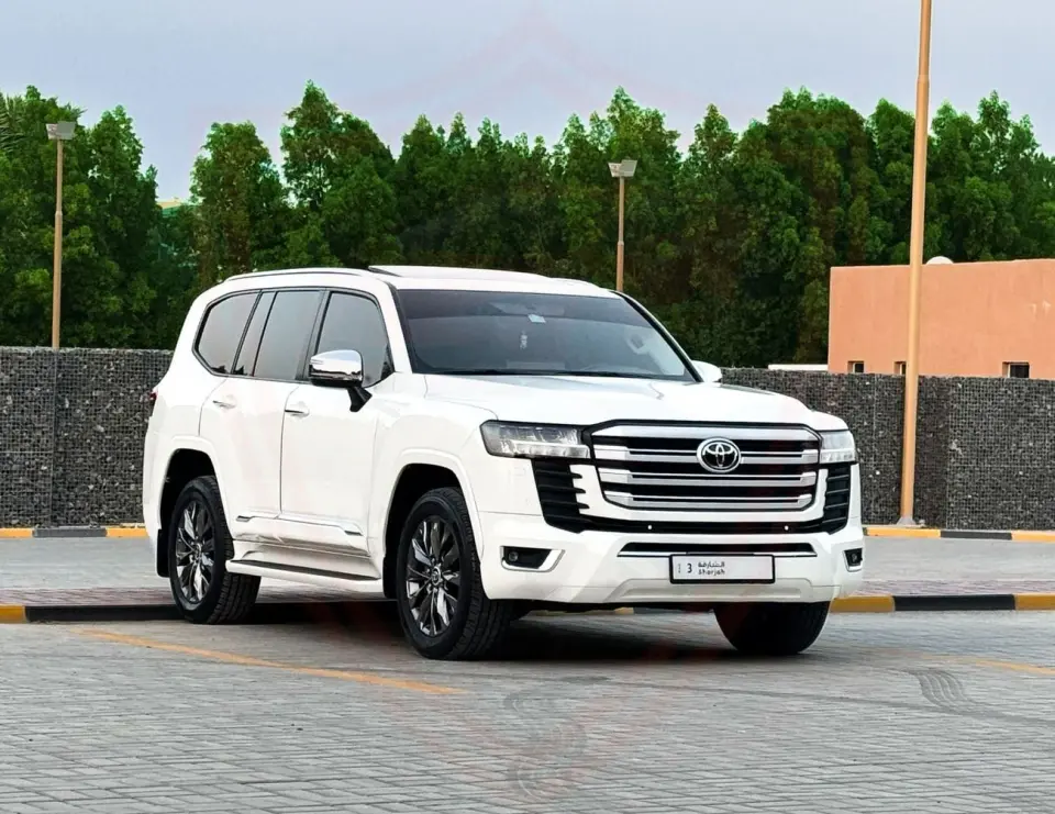 Toyota Land Cruiser GXR 2022