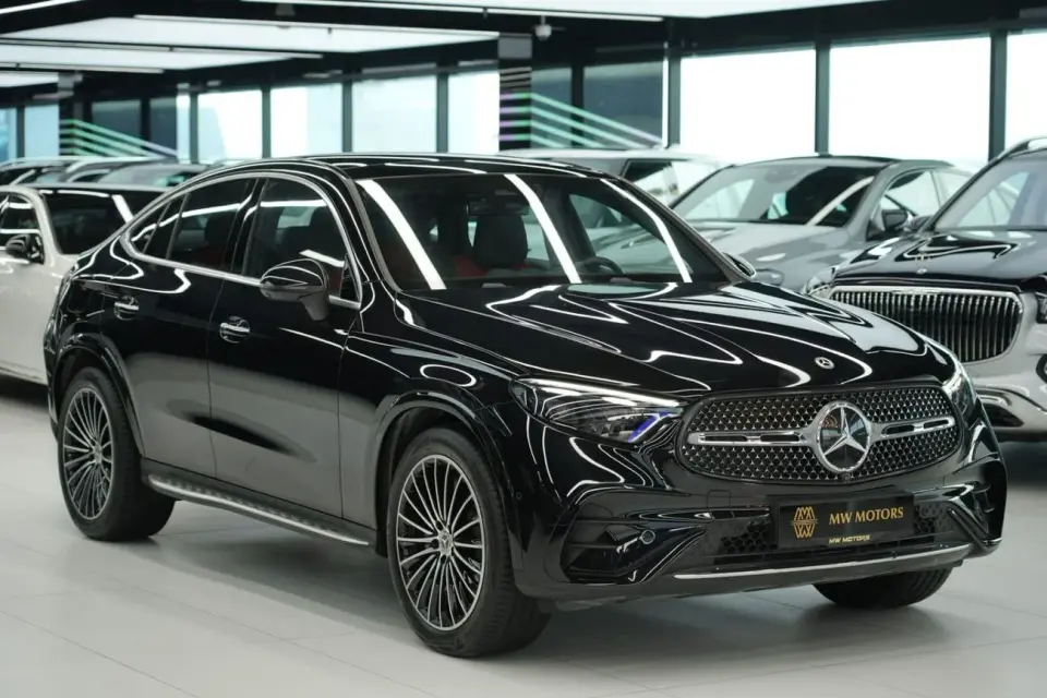 Mercedes-Benz GLC200 4MATIC HIGH 2026
