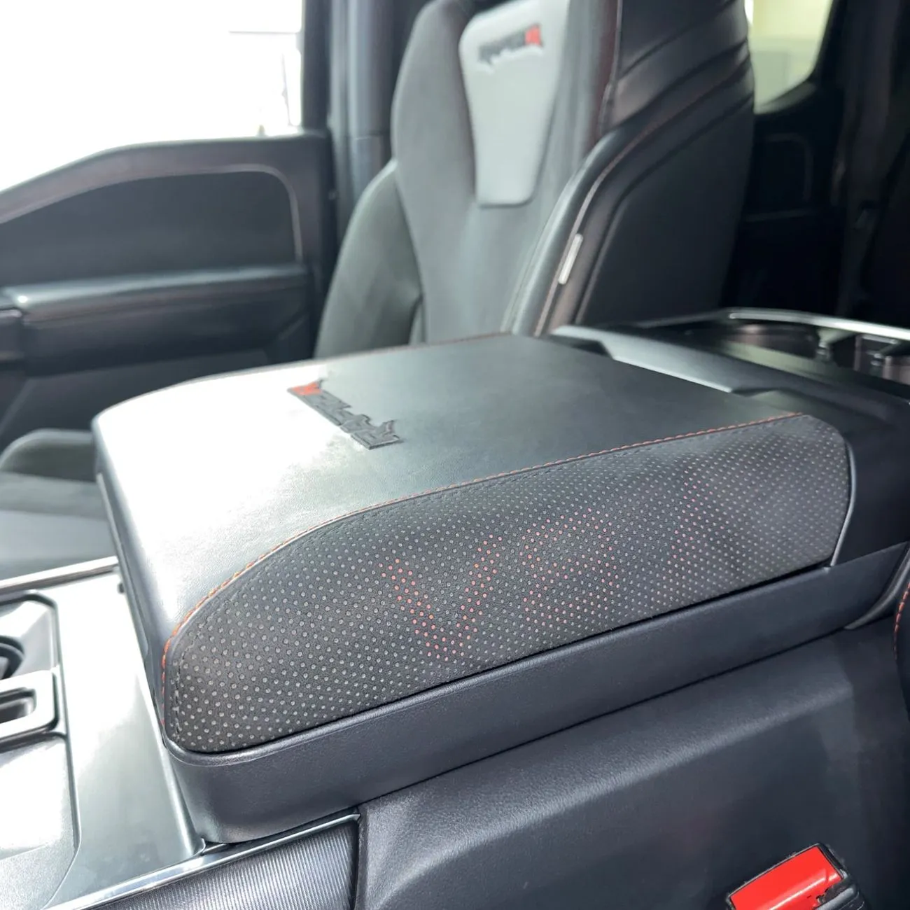Ford F-150 RAPTOR R CREW 2025 — фото 21