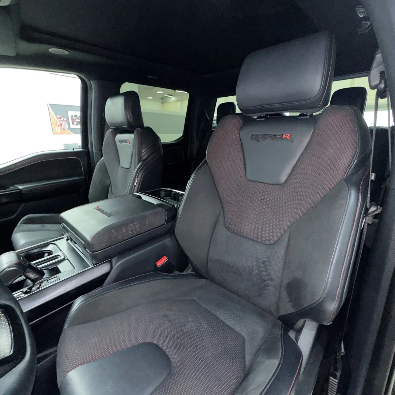 Ford F-150 RAPTOR R CREW 2025 — фото 19