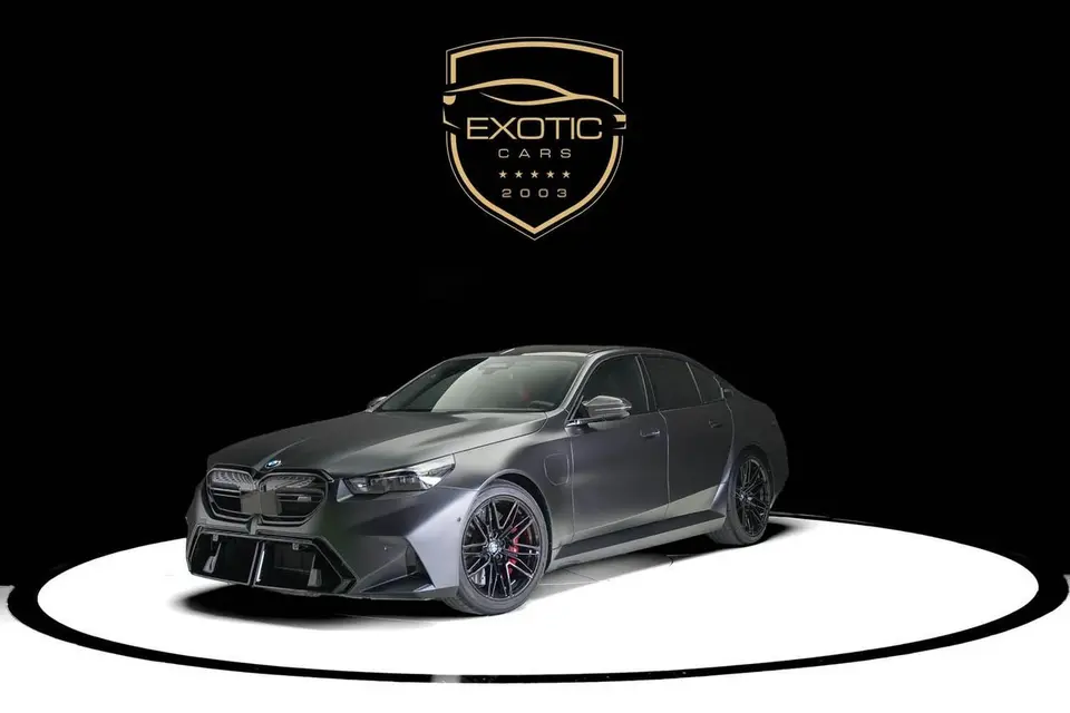 BMW M5 STANDARD 2025