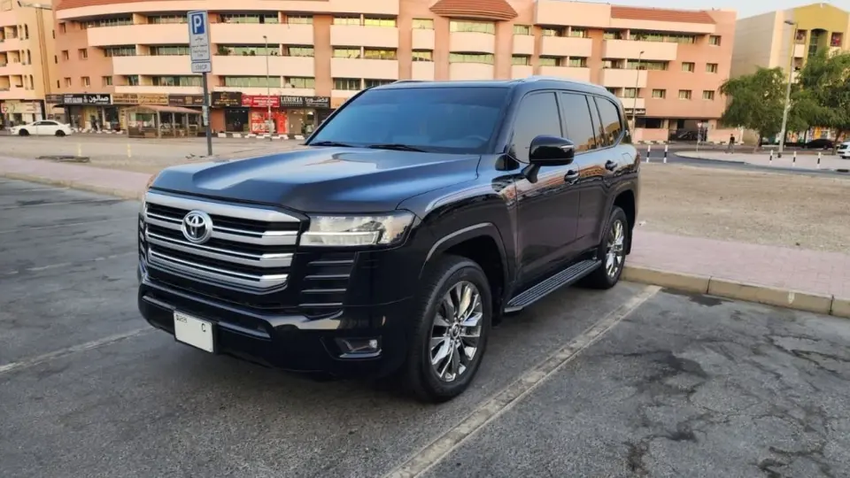 Toyota Land Cruiser GXR 2022