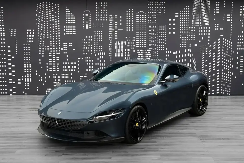 Ferrari Roma STANDARD 2023