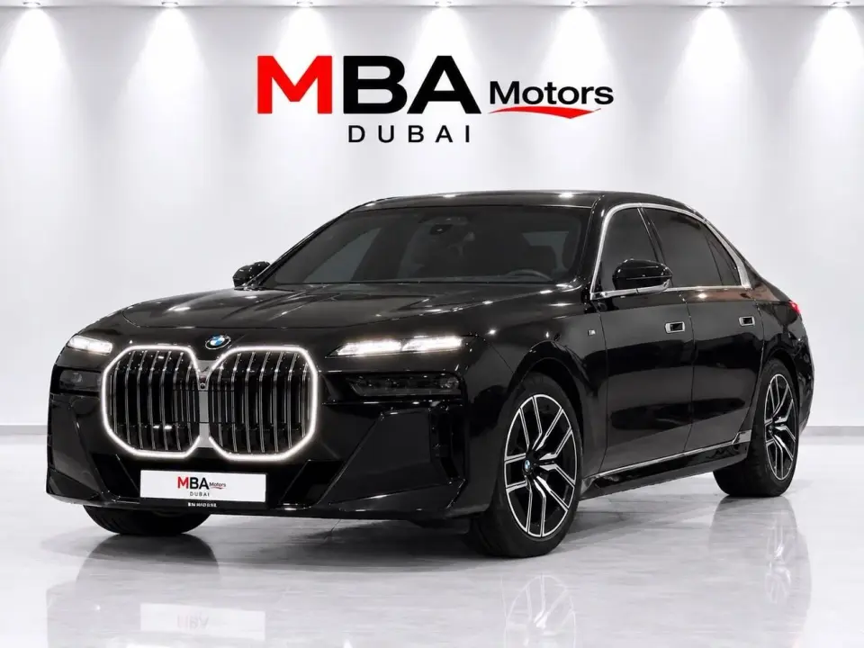 BMW 740i M SPORT 2025