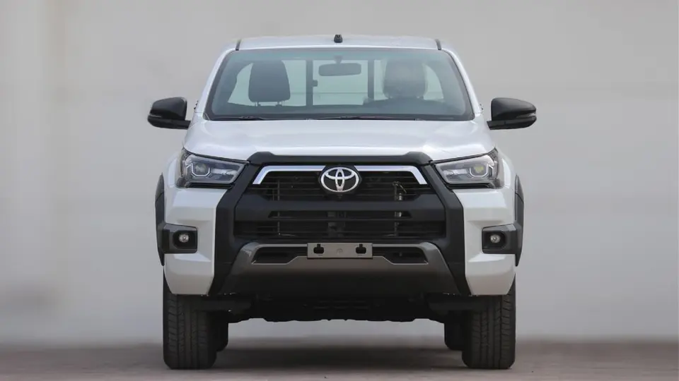 Toyota Hilux ADVENTURE 2026