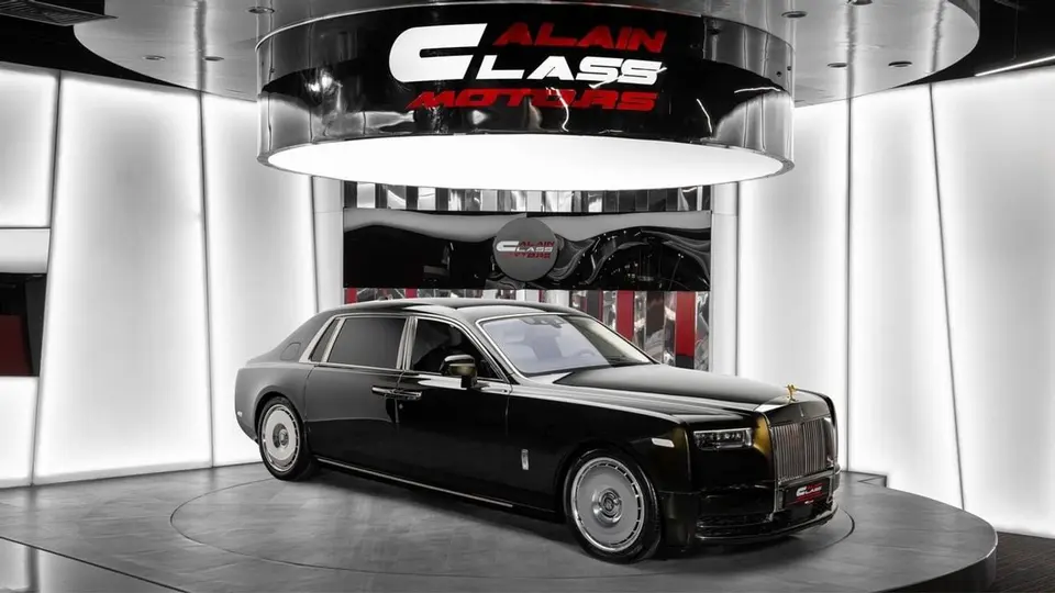 Rolls-Royce Phantom EWB 2023