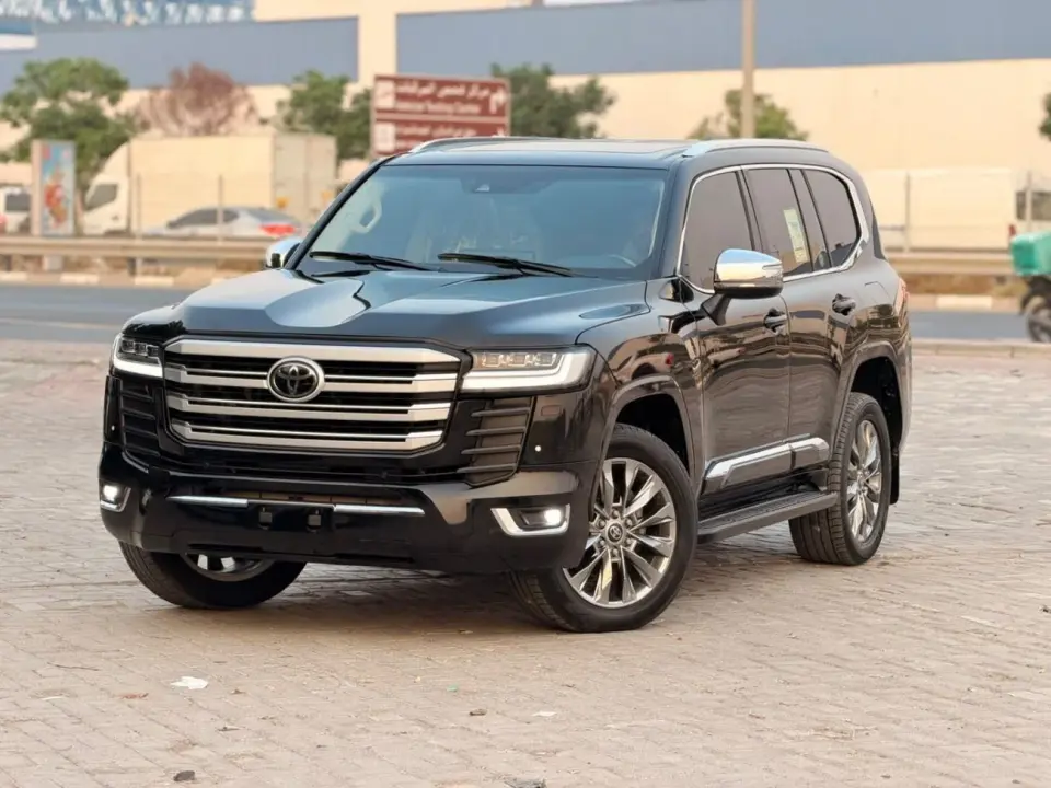 Toyota Land Cruiser GXR 2023