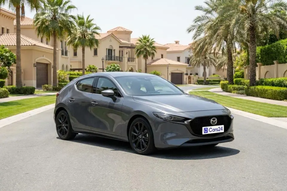 Mazda 3 INTENSE 2025