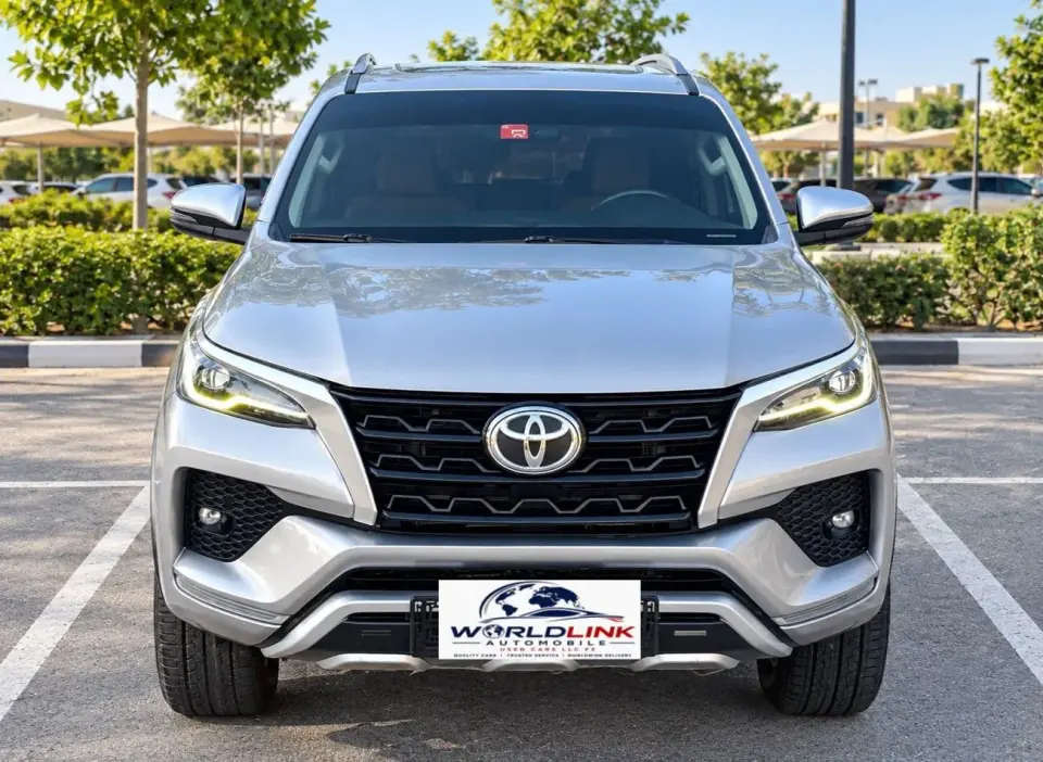 Toyota Fortuner VXR 2022